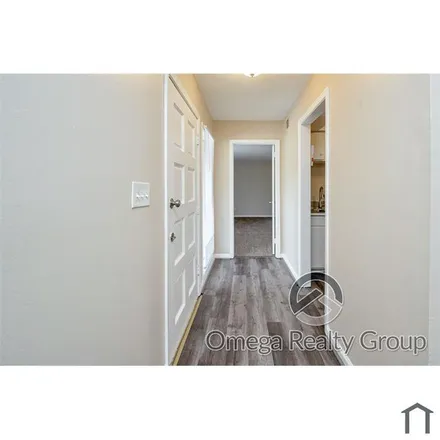 Image 1 - 699 Washington Avenue, Montgomery, AL 36104, USA - Apartment for rent