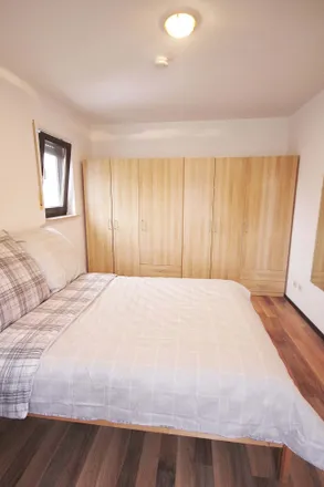 Rent this 2 bed apartment on Walter-Leiske-Straße 52 in 60320 Frankfurt, Germany