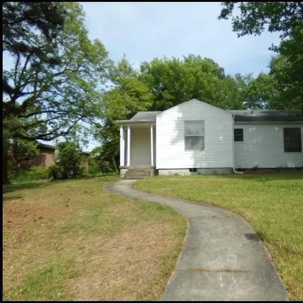 Rent this 3 bed house on 6535 Kavanaugh Place in Little Rock, AR 72207