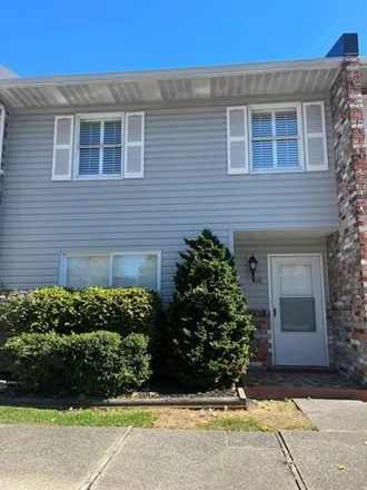 Buy this 3 bed townhouse on 72 Sedgewood Drive in Bluefield, VA 24605