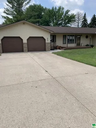 Buy this 3 bed house on 840 East Clay Street in Elk Point, SD 57025