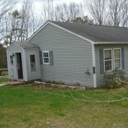 Buy this 3 bed house on 40 Reef Road in Waldoboro, ME 04572
