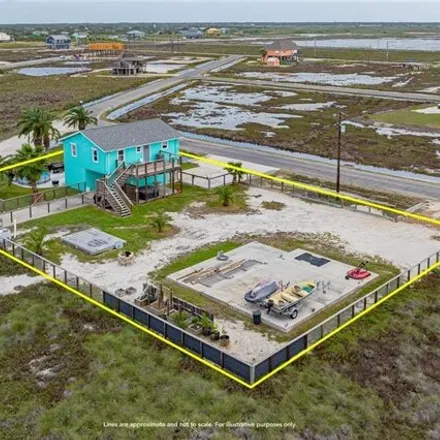 Image 3 - 391 Kingfish Drive, Holiday Beach, Aransas County, TX 78382, USA - House for sale