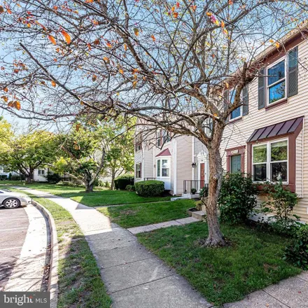 Image 3 - 13649 Wildflower Lane, Fairfax County, VA 20124, USA - Townhouse for sale