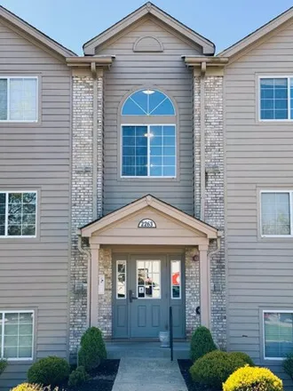 Buy this 2 bed condo on 2252 Teal Briar Lane in Burlington, KY 41005