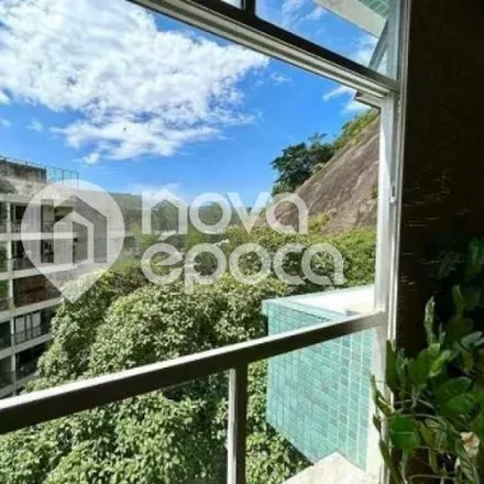 Buy this 2 bed apartment on Rua Maysa 22 in Barra da Tijuca, Rio de Janeiro - RJ