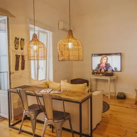 Rent this 1 bed apartment on Palácio Corrêa de Mello in Rua da Ponte Nova, 4000-030 Porto
