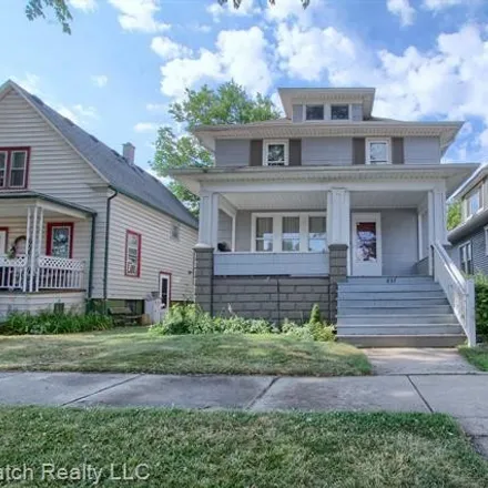 Buy this 3 bed house on 237 Spruce Street in Wyandotte, MI 48192