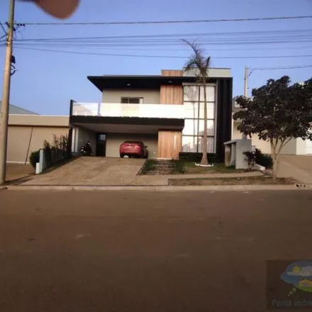 Buy this 4 bed house on Rotatória Élcio Corrêa de Moraes in Centro, Porto Feliz - SP