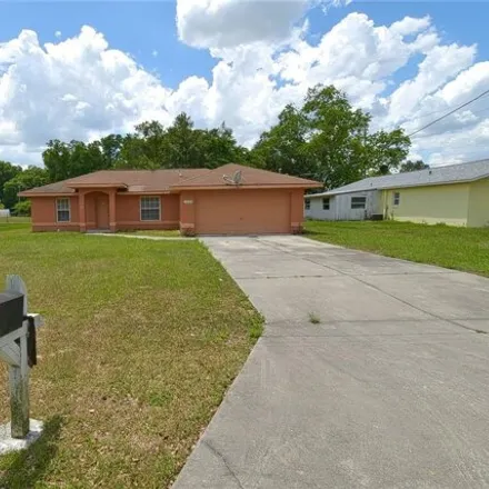 Buy this 3 bed house on 13520 SE 42nd Ave in Summerfield, Florida