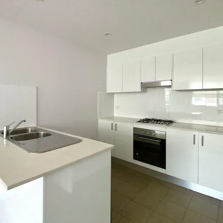 Image 5 - Vantage Apartments, 22-26 Gladstone Avenue, Wollongong NSW 2500, Australia - Apartment for rent