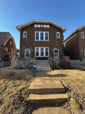 Rent this studio house on 5622 Goener Avenue in St. Louis, MO 63116