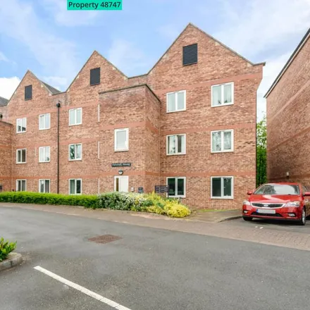 Rent this 2 bed apartment on Tapton Lock Hill in Tapton, S41 7NJ