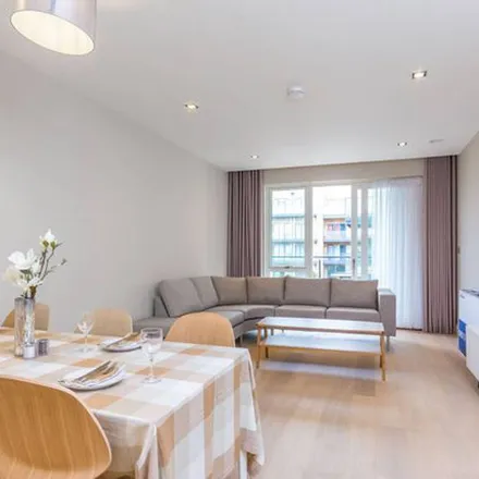 Rent this 2 bed apartment on Garden Court in London, W4 5NS