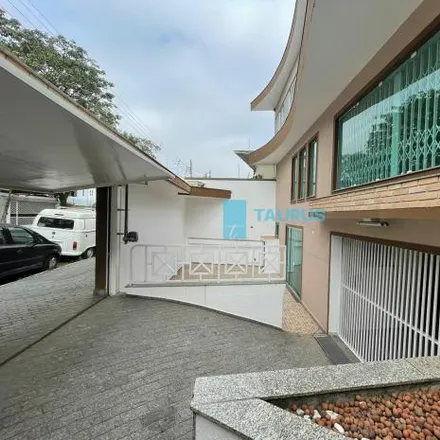 Buy this 4 bed house on Avenida Odila in Mirandópolis, São Paulo - SP