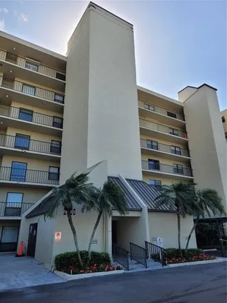 Buy this 2 bed condo on Cove Cay Country Club in 2612 Cove Cay Drive, Largo