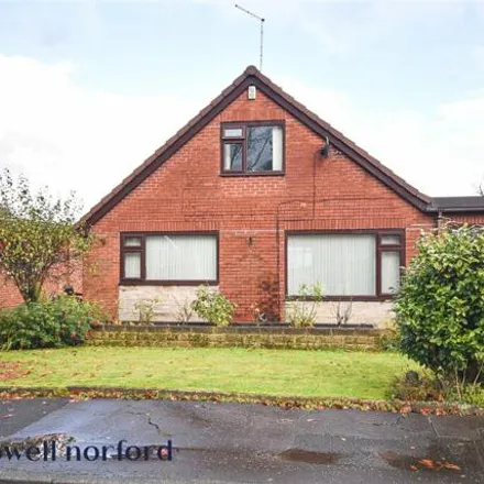 Buy this 3 bed house on Birchfield Drive in Castleton, OL11 4NX