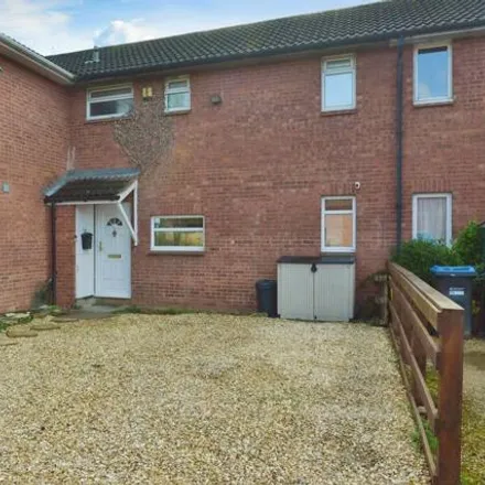 Buy this 3 bed townhouse on Hilliard Drive in Wolverton, MK13 9EW