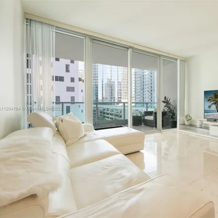 Image 4 - Jade Residences at Brickell Bay, 1331 Brickell Bay Drive, Miami, FL 33131, USA - Condo for sale