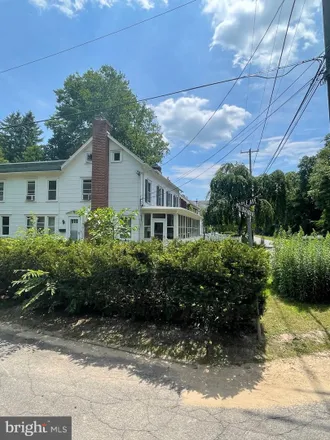 Image 4 - 46 North Edgewater Avenue, Yardley, Bucks County, PA 19067, USA - Duplex for sale