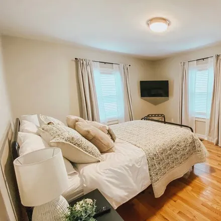 Rent this 2 bed apartment on Torrington in CT, 06790