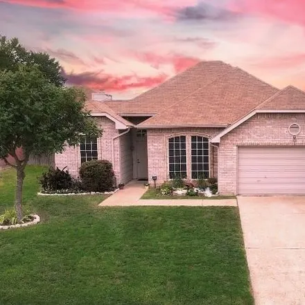 Buy this 4 bed house on 148 Summerhill Drive in Rockwall, TX 75032
