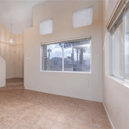 Image 6 - 912 Intrigue Way, Las Vegas, NV 89128, USA - Townhouse for rent