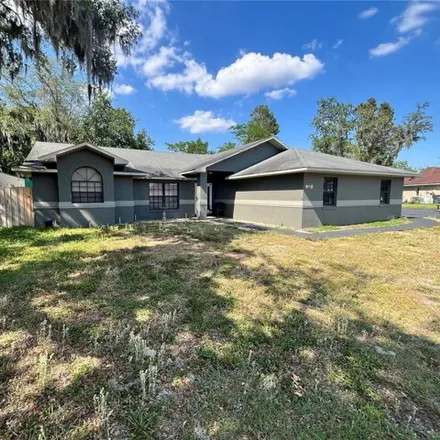 Buy this 3 bed house on 1594 Lake Thomas Loop in Polk County, FL 33880