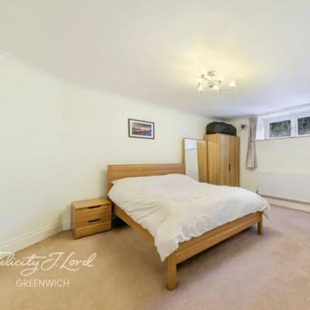 Image 5 - DoubleTree by Hilton London Greenwich, Catherine Grove, London, SE10 8FR, United Kingdom - Apartment for sale