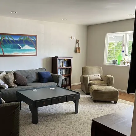 Rent this 4 bed house on Goleta in CA, 93117