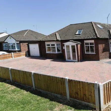 Buy this 3 bed house on Viking Way in Pilgrims' Hatch, CM15 9HX