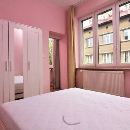 Rent this 3 bed apartment on Henryka Sienkiewicza 4 in 30-033 Krakow, Poland
