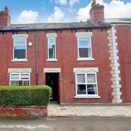Buy this 3 bed townhouse on 14 Linburn Road in Sheffield, S8 0GS
