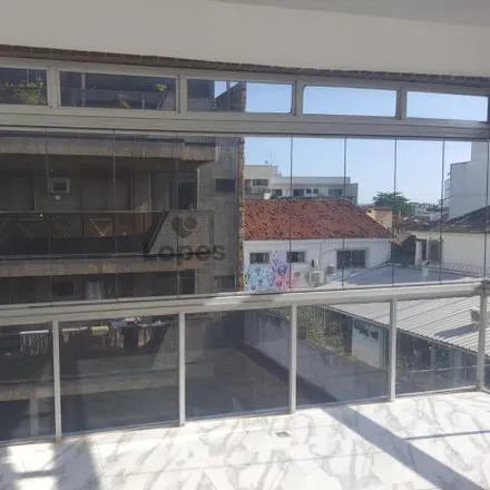 Buy this 2 bed apartment on Avenida Genaro de Carvalho 3503 in Recreio dos Bandeirantes, Região Geográfica Intermediária do Rio de Janeiro - RJ