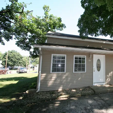 Buy this 3 bed house on 500 East Columbia Street in Danvers, McLean County