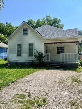 Buy this 4 bed house on 337 Walnut Street in Wellsville, Franklin County