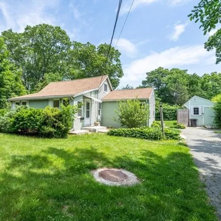 Buy this 3 bed house on 7 Magnolia Road in North Natick, Natick