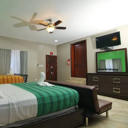 Rent this 3 bed house on San Ignacio & Santa Elena in Cayo District, Belize