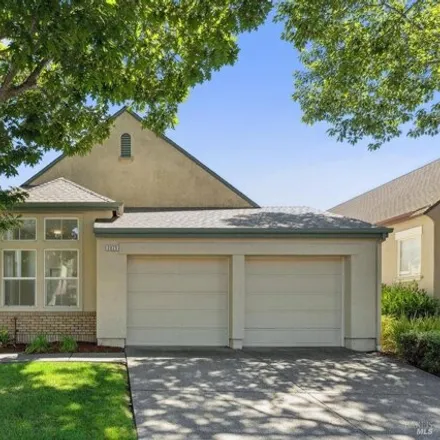 Buy this 3 bed house on 2025 Falcon Ridge Drive in Petaluma, CA 94954