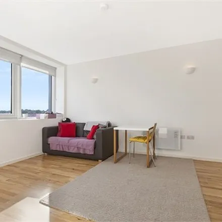 Rent this 1 bed apartment on 120 Pentonville Road in London, N1 9JB
