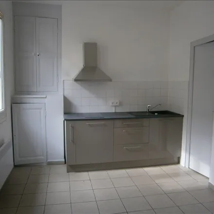 Image 2 - ERV, Mas de Saint Véran, Chemin des Bellons, 13800 Istres, France - Apartment for rent