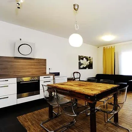 Rent this 3 bed apartment on Alte Eppelheimer Straße 17 in 69115 Heidelberg, Germany