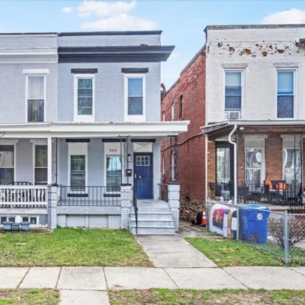 Buy this 3 bed duplex on 3415 Mondawmin Avenue in Baltimore, MD 21216