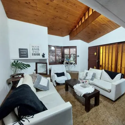 Buy this 3 bed house on Vuelta de Obligado 403 in Bernal Este, B1876 AWD Bernal