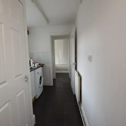 Image 5 - Meldon Way, New Kyo, DH9 7JH, United Kingdom - Townhouse for rent