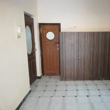 Rent this 2 bed house on Dr Iravathams Laboratory in Gopalakrishnan Street, Zone 10 Kodambakkam