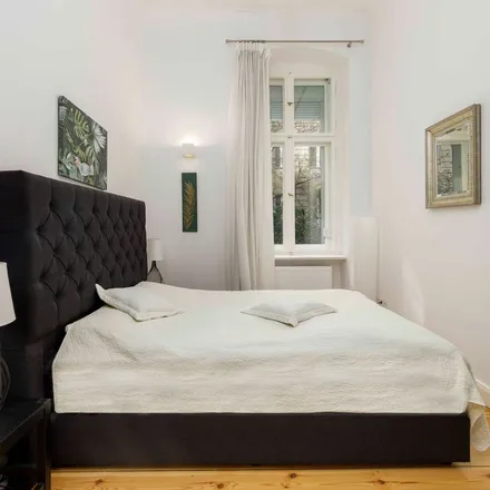 Rent this 2 bed apartment on Bleibtreustraße 32 in 10707 Berlin, Germany