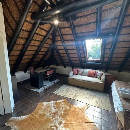 Image 4 - 92 Drakensberg Drive, Alphenpark, Pretoria, 0800, South Africa - Apartment for rent