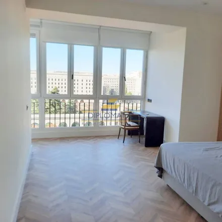 Image 7 - Paseo de la Castellana, 28046 Madrid, Spain - Apartment for rent