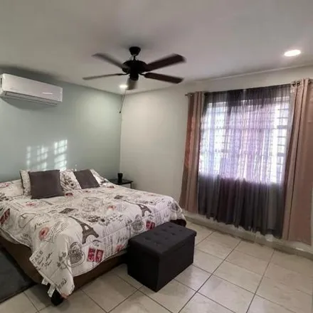 Rent this 3 bed house on Avenida 5a in Cumbres, 64620 Monterrey